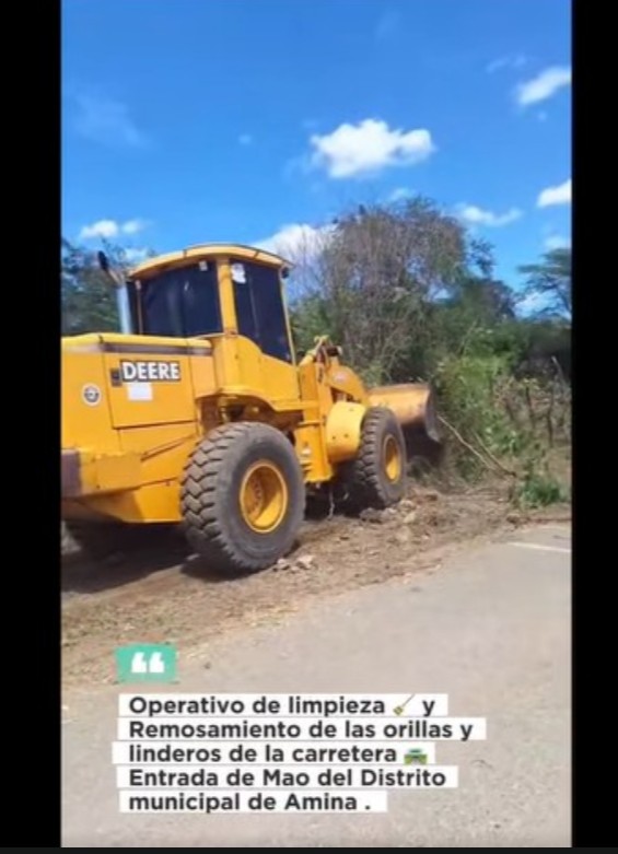 El alcalde distrital Gabriel Santana, junto a su equipo de los departamentos de Transportación, Ornato y Limpieza